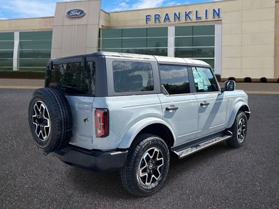2026 Ford Bronco Outer Banks®