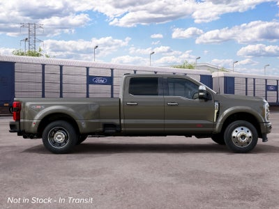 2027 Ford Super Duty F-450® Platinum®