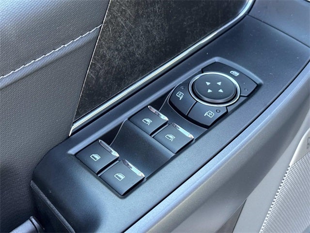 2025 Ford F-150 Lightning Flash™