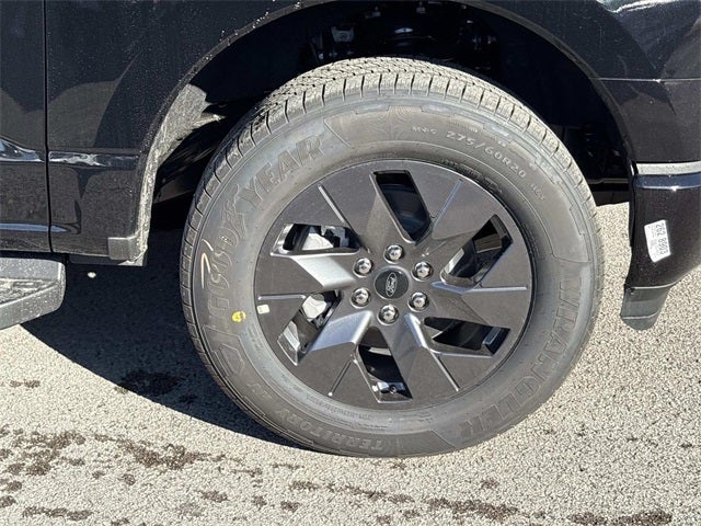 2025 Ford F-150 Lightning Flash™