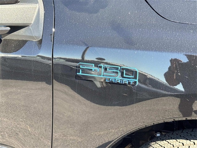 2025 Ford F-150 Lightning Lariat®