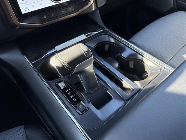 2025 Ford F-150 Lightning Lariat®