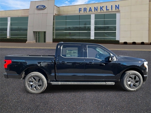 2025 Ford F-150 Lightning Lariat®