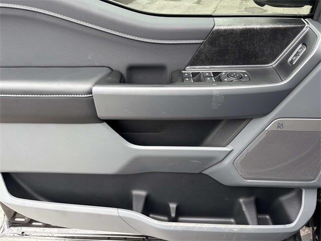 2025 Ford F-150 Lightning Flash™