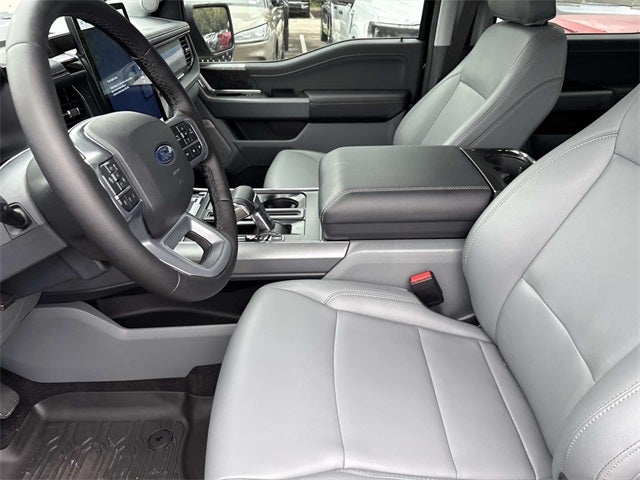 2025 Ford F-150 Lightning Flash™