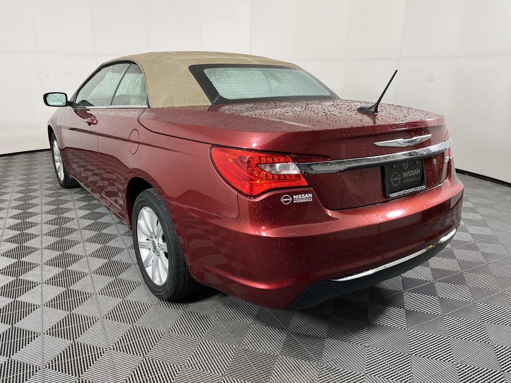 2014 Chrysler 200 Touring Convertible
