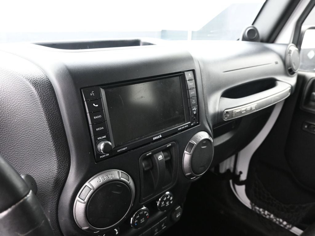 2013 Jeep Wrangler Sahara