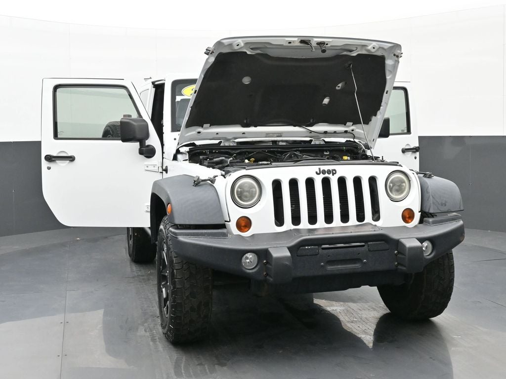 2013 Jeep Wrangler Sahara