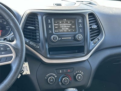 2017 Jeep Cherokee Sport