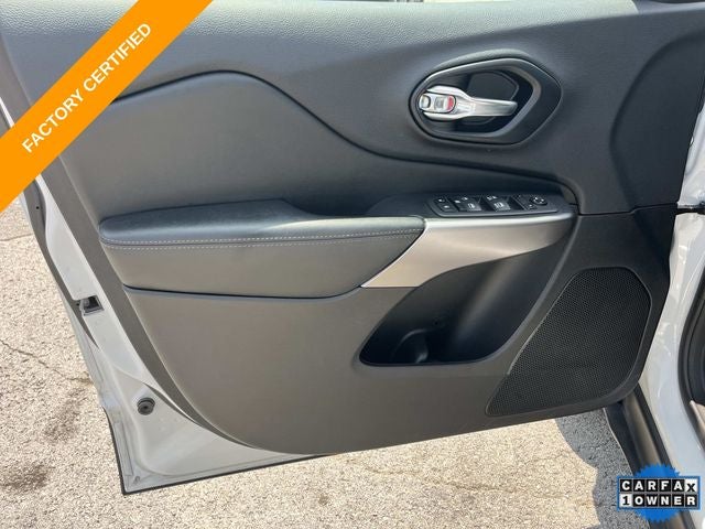 2022 Jeep Cherokee Latitude Lux