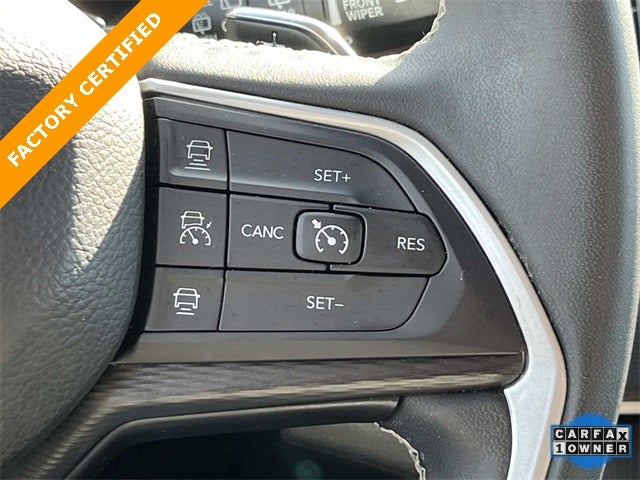 2023 Jeep Grand Cherokee L Laredo