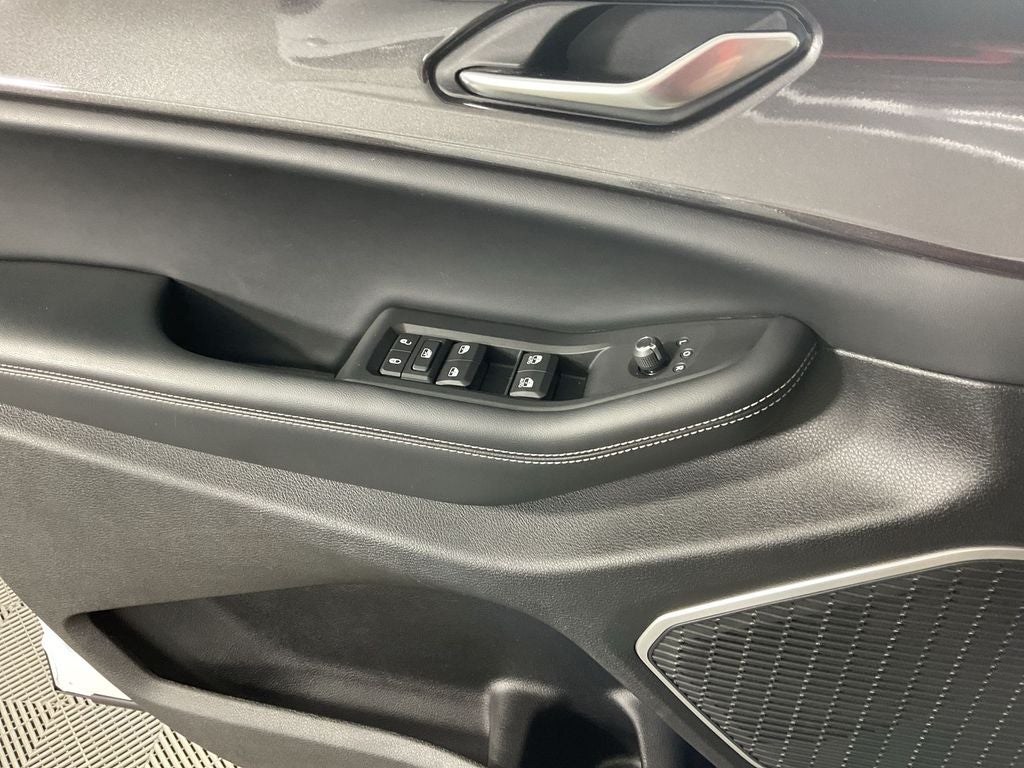 2022 Jeep Grand Cherokee L Laredo