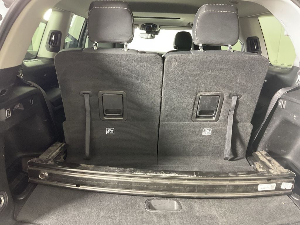 2022 Jeep Grand Cherokee L Laredo