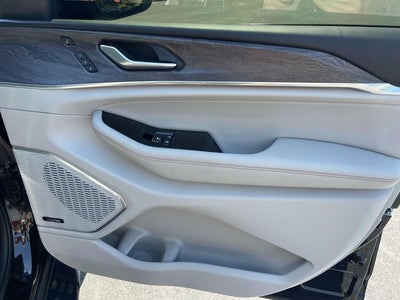 2023 Jeep Grand Cherokee L Overland