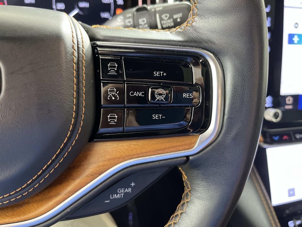2024 Jeep Grand Wagoneer L Series III