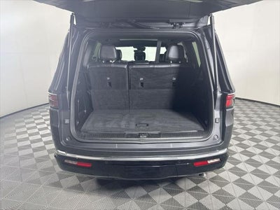 2022 Jeep Wagoneer Series III
