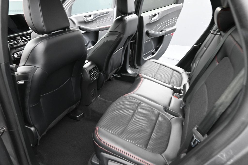 2025 Ford Escape Hybrid ST-Line