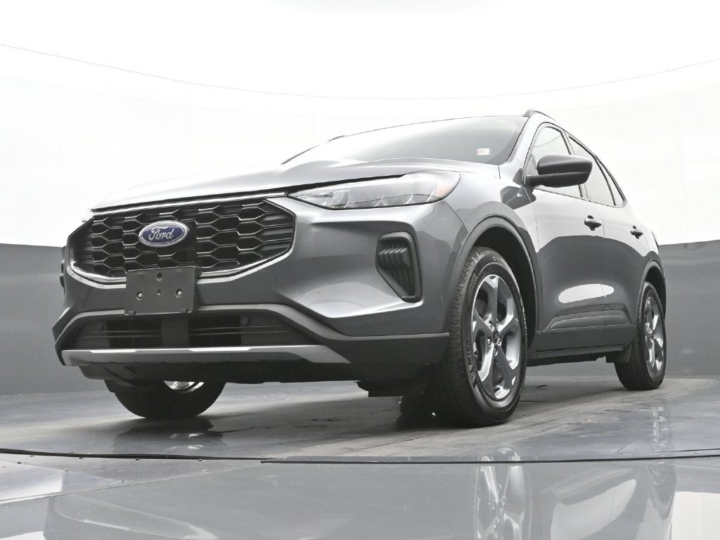 2025 Ford Escape Hybrid ST-Line