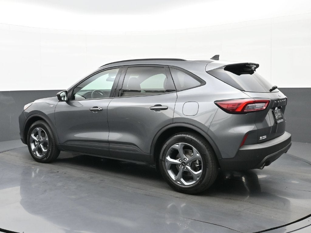 2025 Ford Escape Hybrid ST-Line