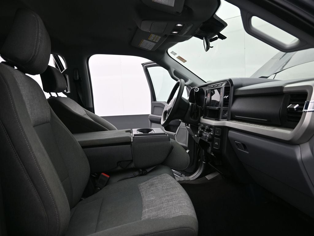 2024 Ford F-250SD XLT