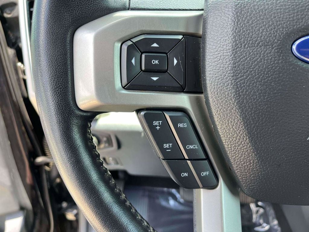 2022 Ford F-350SD Lariat