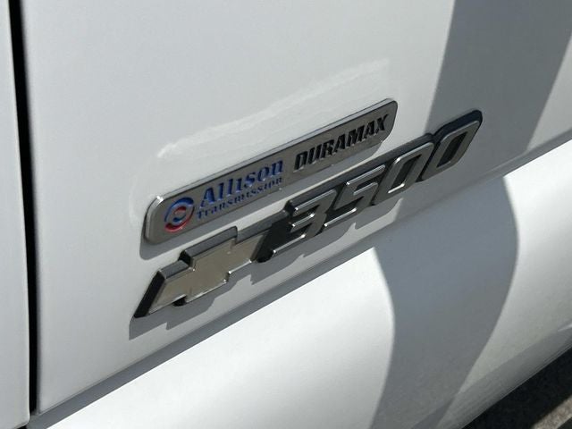2006 Chevrolet Silverado 3500 Work Truck 167 WB
