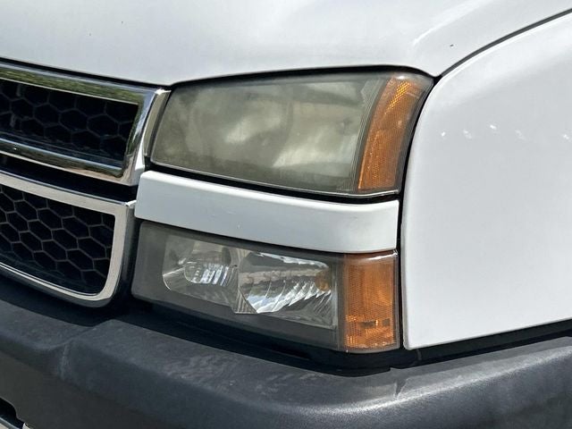 2006 Chevrolet Silverado 3500 Work Truck 167 WB