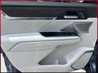 2025 GMC Acadia Denali