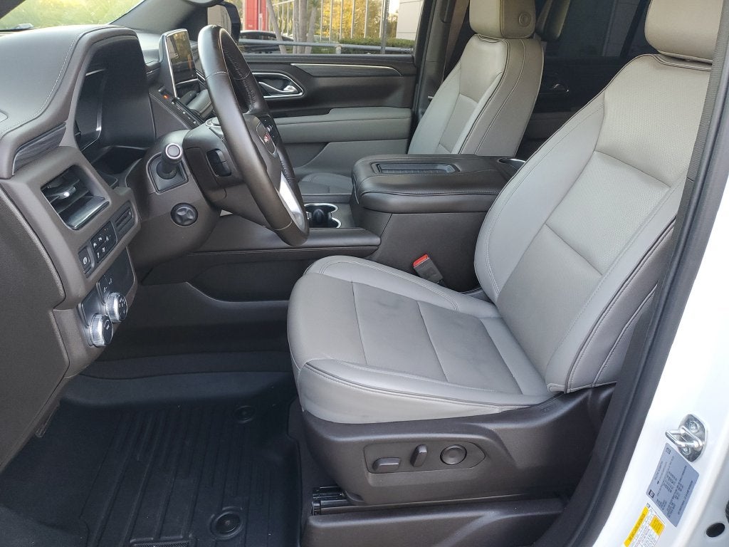 2024 GMC Yukon SLT