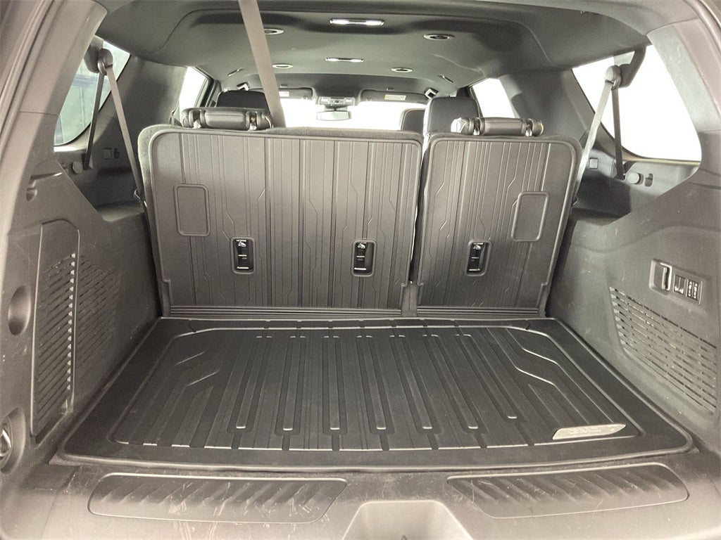 2023 GMC Yukon XL SLT Luxury