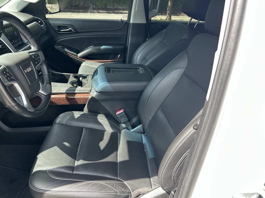 2020 GMC Yukon XL SLT