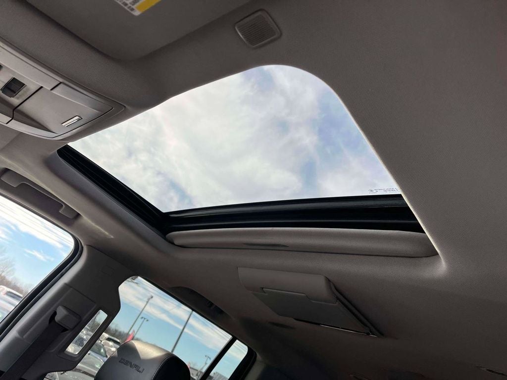 2017 GMC Yukon XL Denali