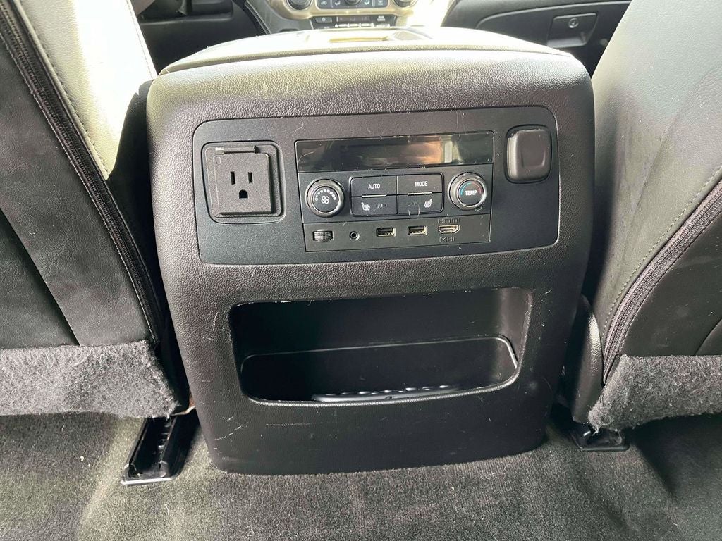 2017 GMC Yukon XL Denali