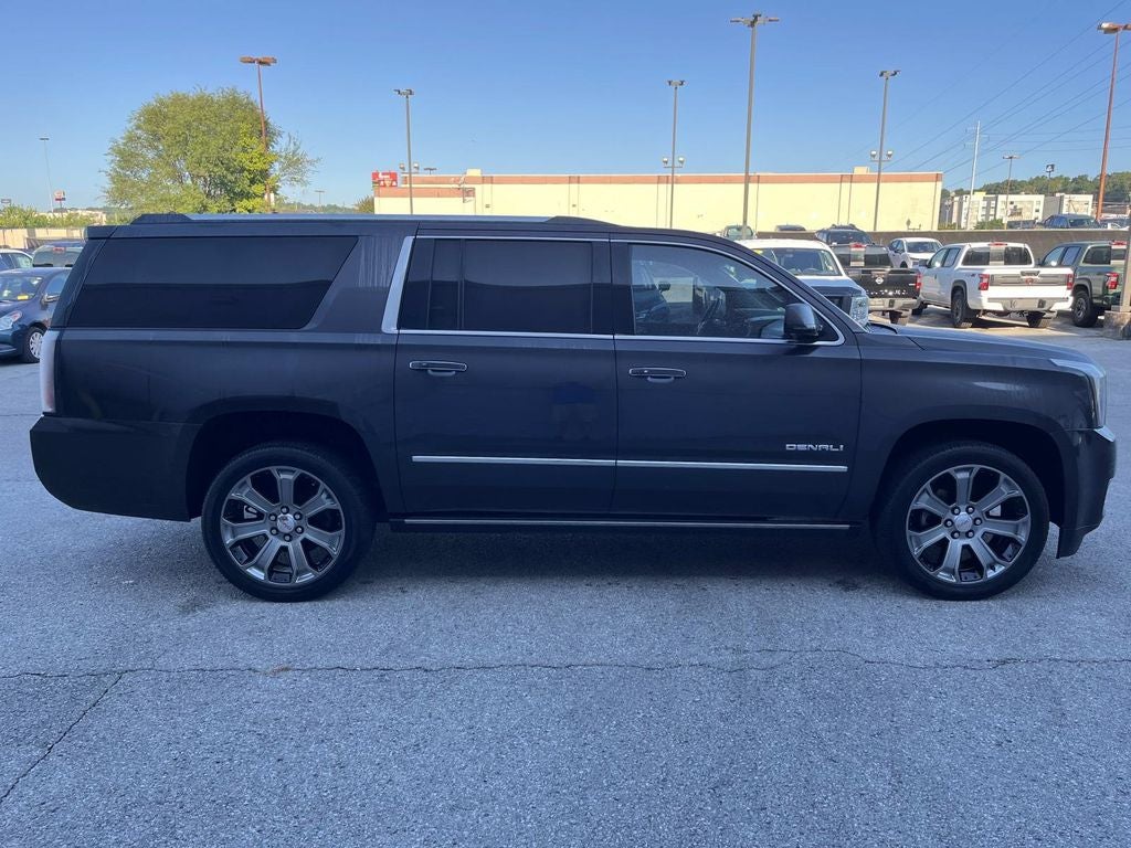 2017 GMC Yukon XL Denali
