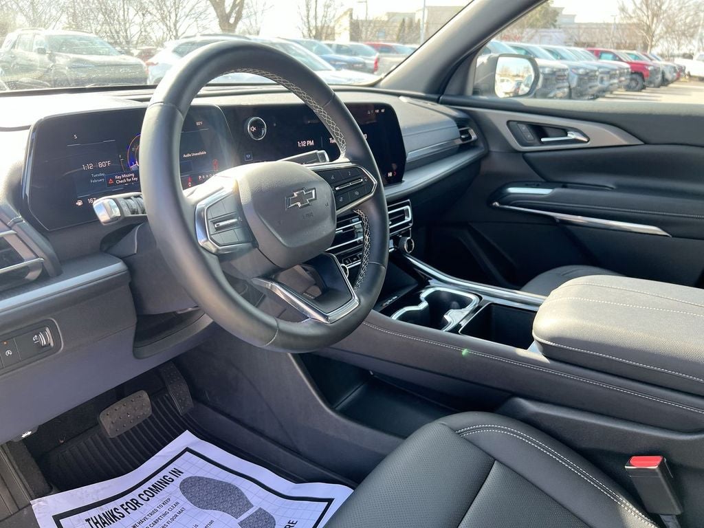 2025 Chevrolet Traverse FWD LT