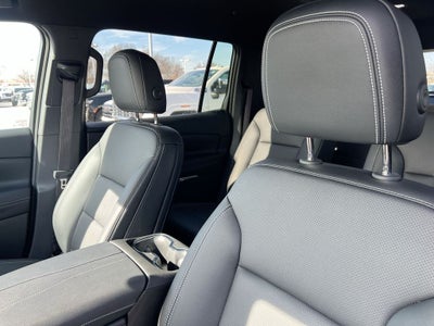 2025 Chevrolet Traverse FWD LT