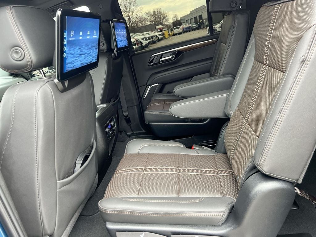 2025 Chevrolet Suburban High Country