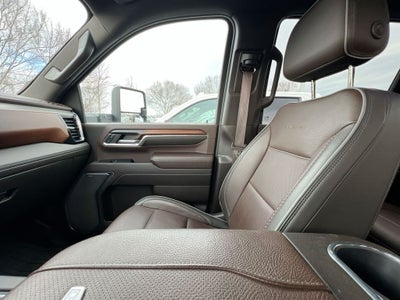 2024 GMC Sierra 2500 Denali