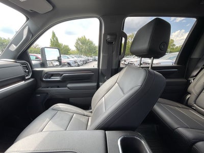 2024 GMC Sierra 3500 SLT