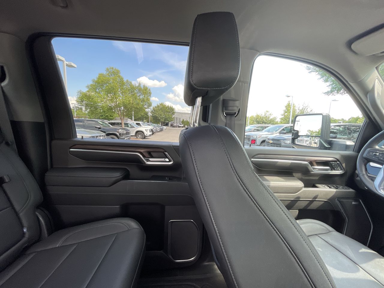 2024 GMC Sierra 3500 SLT