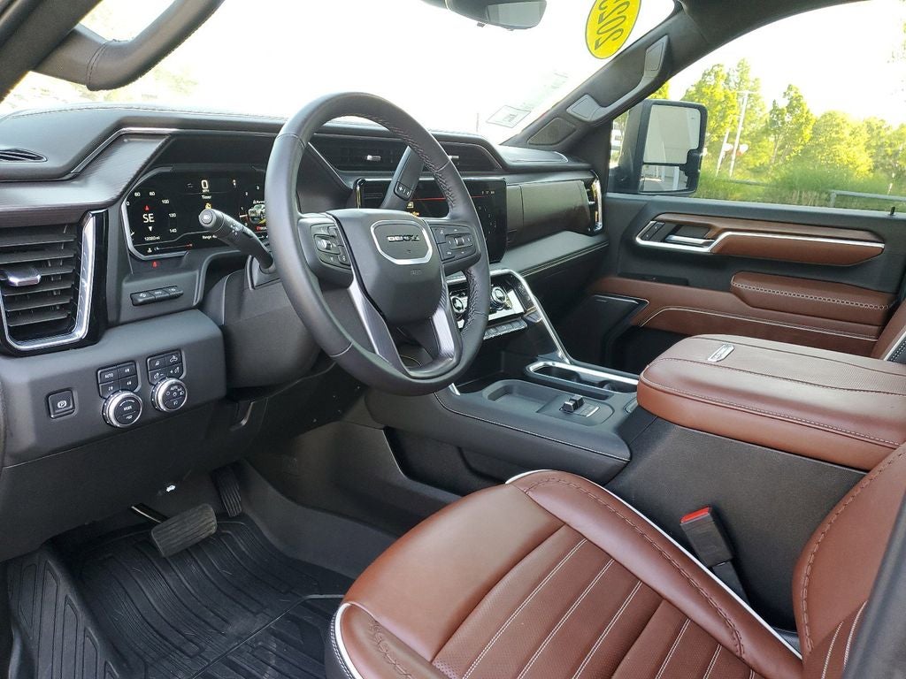 2025 GMC Sierra 2500HD Denali Ultimate