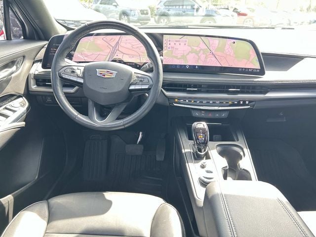 2024 Cadillac XT4 Luxury