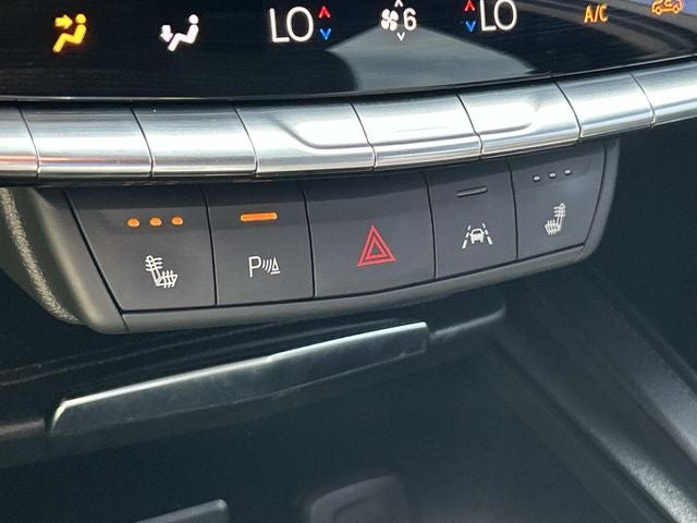 2024 Cadillac XT4 Luxury