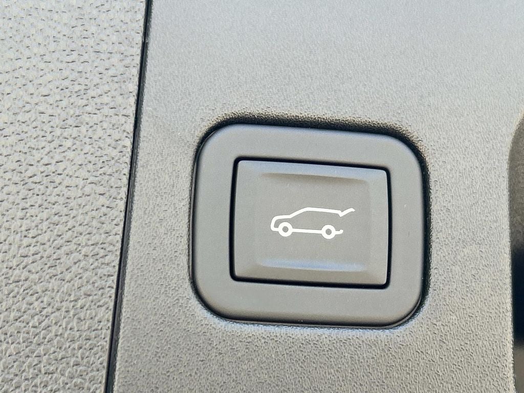 2025 Cadillac XT4 Sport