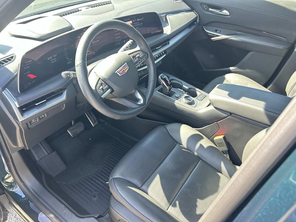 2025 Cadillac XT4 Sport