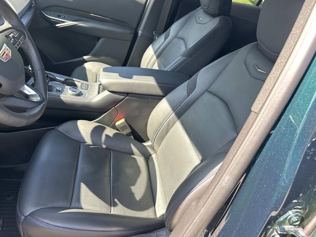 2025 Cadillac XT4 Sport