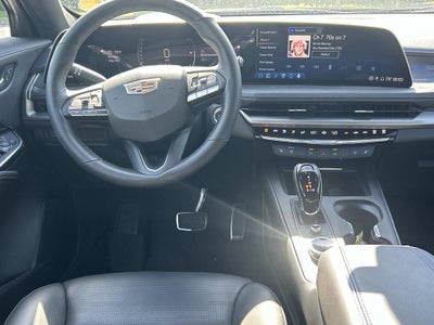 2025 Cadillac XT4 Sport