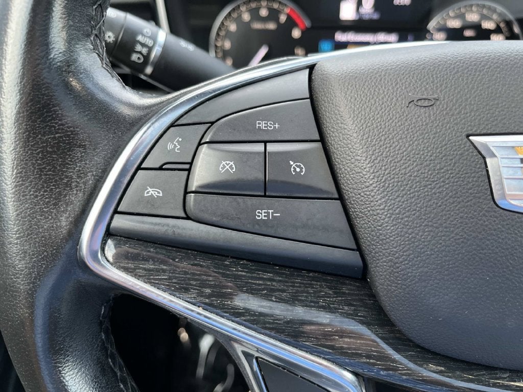 2021 Cadillac XT5 Premium Luxury