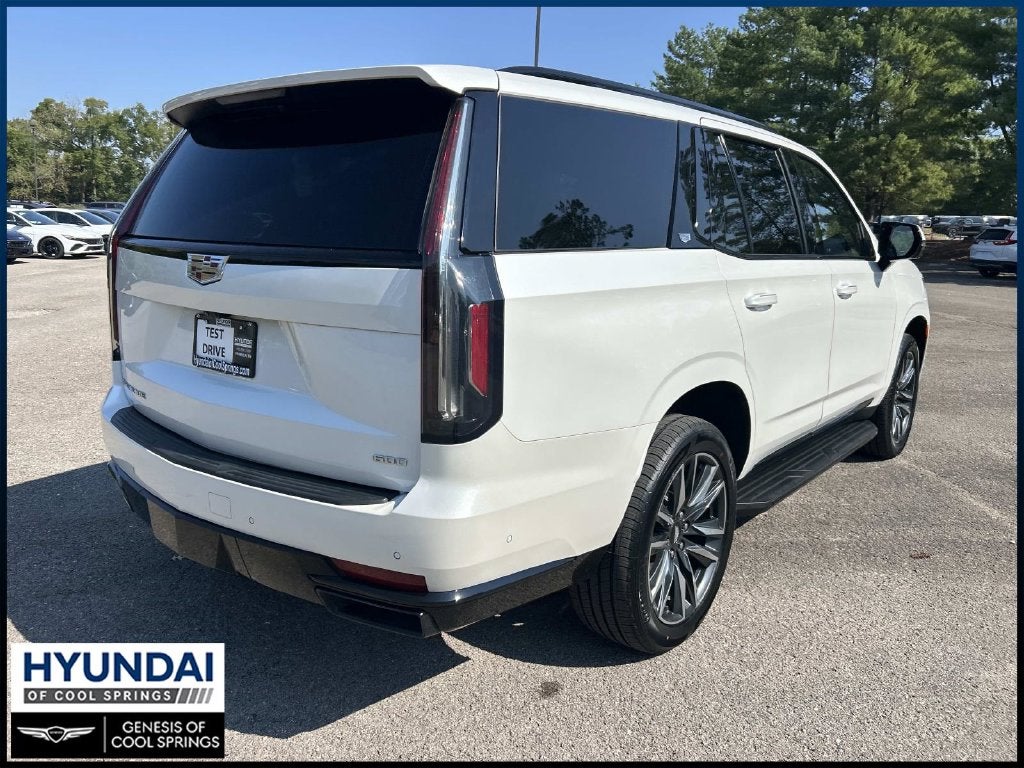 2024 Cadillac Escalade 4WD Sport