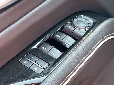 2023 Cadillac Escalade Sport
